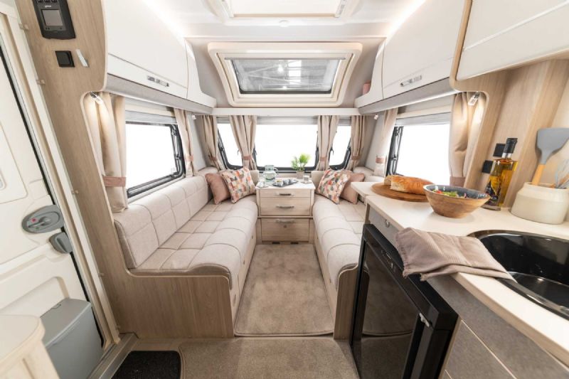 2025 Elddis Avante 550